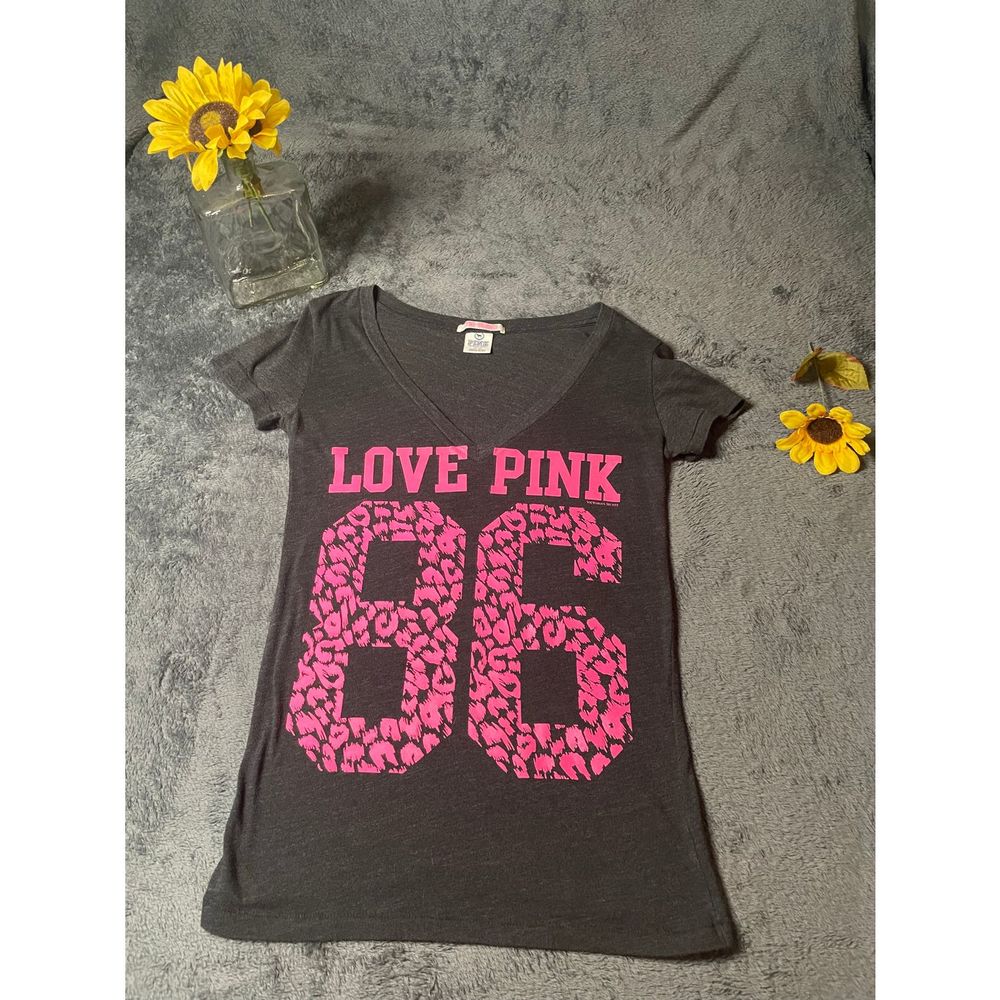 Woman’s Victoria Secret Pink Tshirt